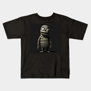 A cartoonish mummy with a goofy expression Kids T-Shirt